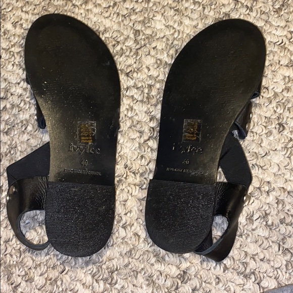 Luxury brand sandal - Picture 4 of 8